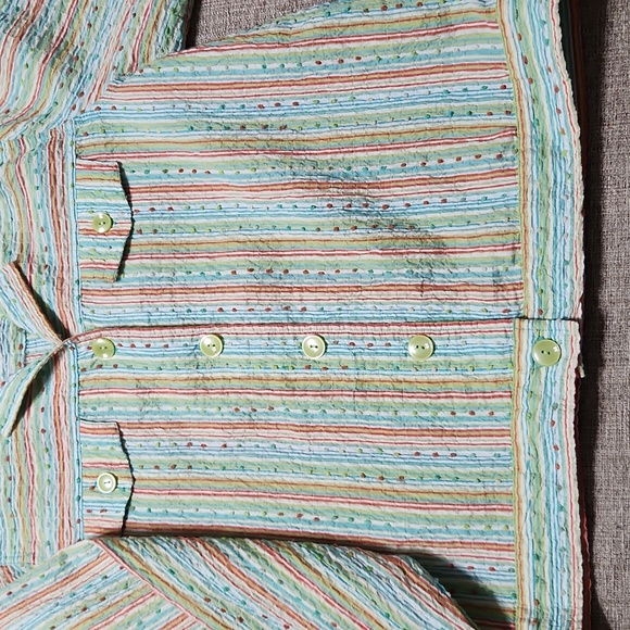 BRECKENRIDGE Size Large, button-down,  lightweight jacket/shirt. - Picture 5 of 8